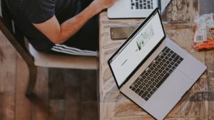 Reflection and learning from others' experiences